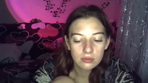 lily_ember online show from 11/13/25, 07:35