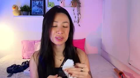 just lily online show from 11/22/25, 11:48