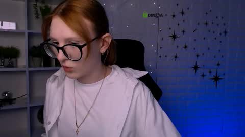 lily_fay online show from 03/24/26, 11:04