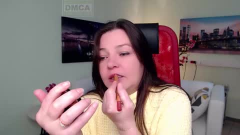 Lily online show from 12/02/25, 05:02