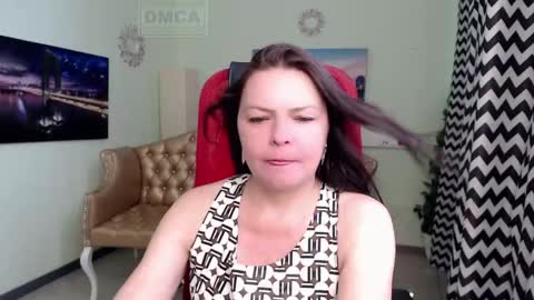 Snapshot of lily_flower7_ chatting on 05/15/26, 06:53 Lily online show from 05/15/26, 06:53