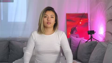 Lily online show from 01/14/25, 06:56