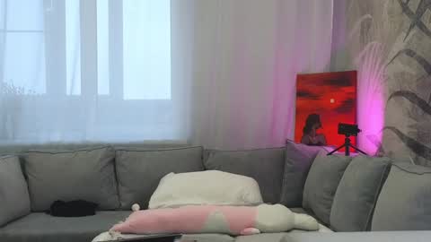 Lily online show from 01/31/25, 07:39