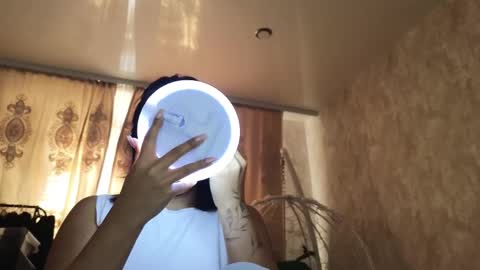 Lily online show from 01/18/26, 07:01