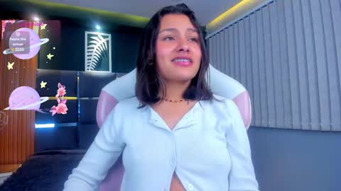 Snapshot of lily_fox1 chatting on 03/08/25, 09:39 Lily online show from 03/08/25, 09:39