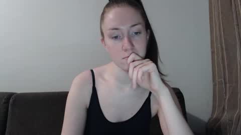 Snapshot of lily_love_x chatting on 03/08/26, 01:47 lily_love_x online show from 03/08/26, 01:47