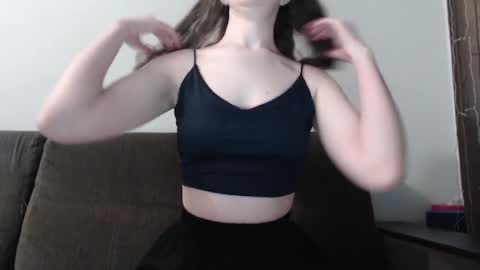 Snapshot of lily_love_x chatting on 03/22/26, 12:03 lily_love_x online show from 03/22/26, 12:03