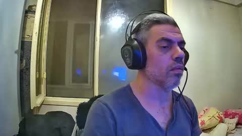 Snapshot of lily_lovelyman_ chatting on 12/14/25, 05:29 lily lovelyman online show from 12/14/25, 05:29