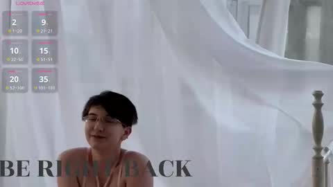Snapshot of lily_merlin chatting on 09/14/25, 03:38 Lily online show from 09/14/25, 03:38