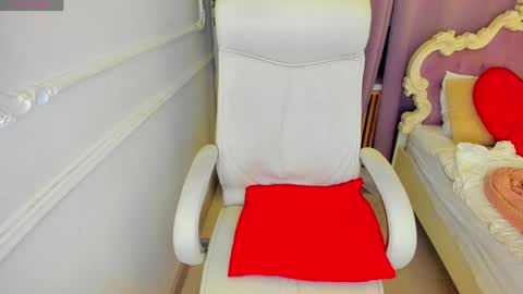 Snapshot of lily_merlin chatting on 03/15/26, 03:45 Lily online show from 03/15/26, 03:45