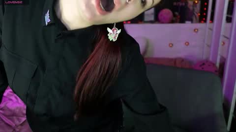 Lily online show from 02/22/26, 07:51