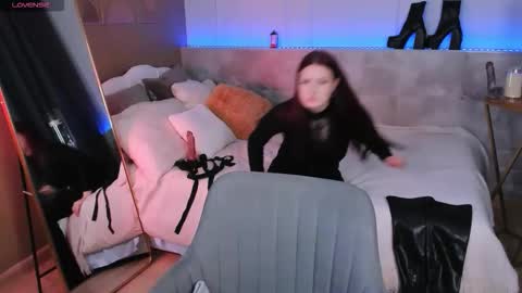 Lily online show from 03/21/26, 01:58