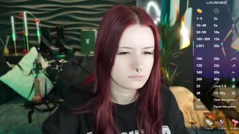 Lily online show from 04/16/26, 07:09