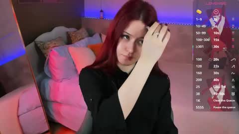 Snapshot of lily_moonlight chatting on 05/18/26, 07:03 Lily online show from 05/18/26, 07:03