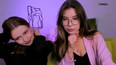 Lily online show from 09/13/25, 07:13