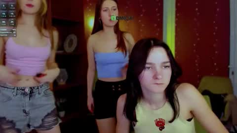 Snapshot of lily_morty chatting on 03/08/26, 12:30 Lily online show from 03/08/26, 12:30