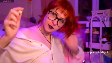 Snapshot of lily_noris chatting on 03/24/26, 07:19 your lilyyyyyyy online show from 03/24/26, 07:19