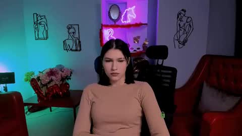 Snapshot of lily_rosss chatting on 03/04/25, 02:17 Lily online show from 03/04/25, 02:17