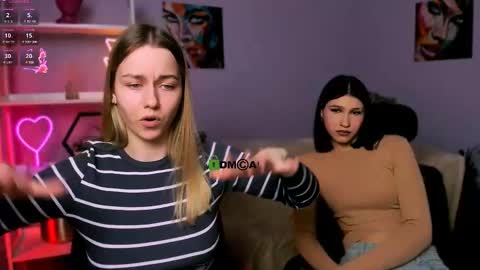 Snapshot of lily_rosss chatting on 03/09/25, 04:22 Lily online show from 03/09/25, 04:22