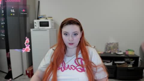 Snapshot of lily_shamy chatting on 01/09/25, 09:16 Alice online show from 01/09/25, 09:16