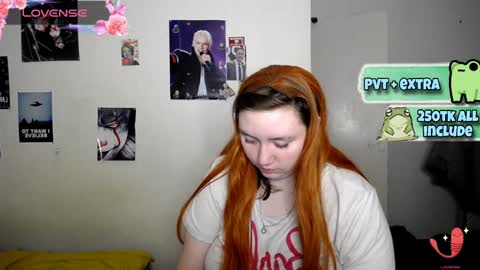 Snapshot of lily_shamy chatting on 01/12/25, 11:04 Alice online show from 01/12/25, 11:04