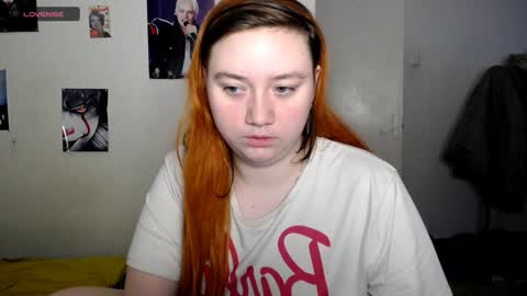 Snapshot of lily_shamy chatting on 01/13/25, 01:28 Alice online show from 01/13/25, 01:28