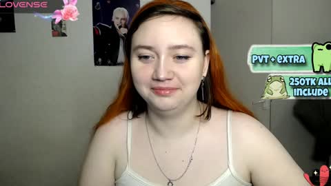 Snapshot of lily_shamy chatting on 01/27/25, 06:41 Alice online show from 01/27/25, 06:41