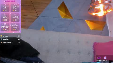Snapshot of lily_waist chatting on 01/22/25, 07:14 lily_waist online show from 01/22/25, 07:14