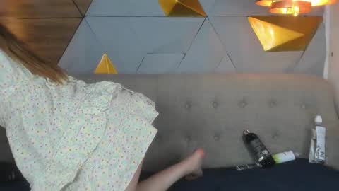 Snapshot of lily_waist chatting on 02/13/25, 03:07 lily_waist online show from 02/13/25, 03:07