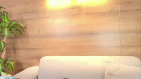 lily_waist online show from 04/08/26, 03:17
