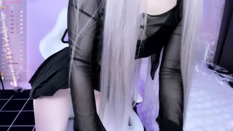 Lily online show from 05/14/26, 01:23