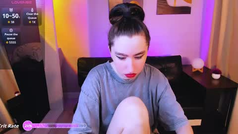 Snapshot of lily_xbaby chatting on 06/04/26, 07:14 LILY online show from 06/04/26, 07:14