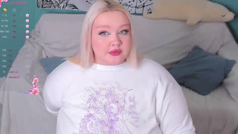 Lily online show from 12/18/24, 05:00