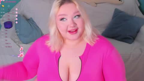 Lily online show from 02/03/25, 05:03