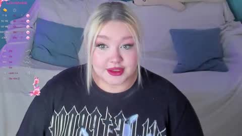 Lily online show from 02/24/25, 09:52