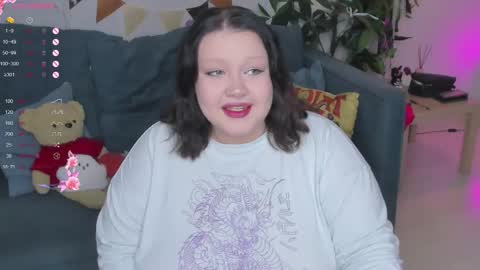 Lily online show from 10/04/25, 08:40