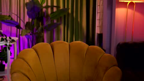 Lily online show from 03/02/26, 07:21