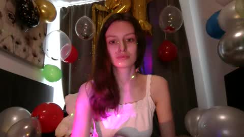 lilycandy_ online show from 02/16/26, 01:29