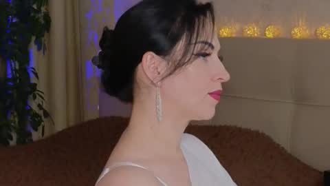 Snapshot of lilyconor chatting on 09/15/25, 06:19 Lily online show from 09/15/25, 06:19