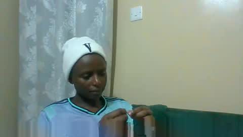 Snapshot of lilycute19 chatting on 02/20/26, 02:30 lilycute19 online show from 02/20/26, 02:30