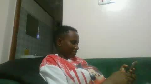 Snapshot of lilycute19 chatting on 04/21/26, 08:44 lilycute19 online show from 04/21/26, 08:44