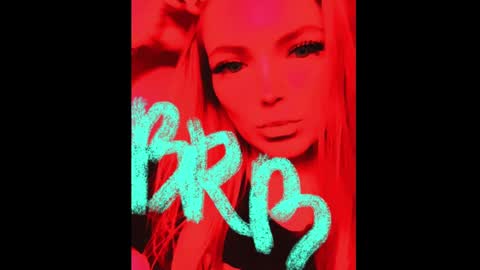 Snapshot of lilydavisss chatting on 01/28/25, 05:32 lilydavisss online show from 01/28/25, 05:32