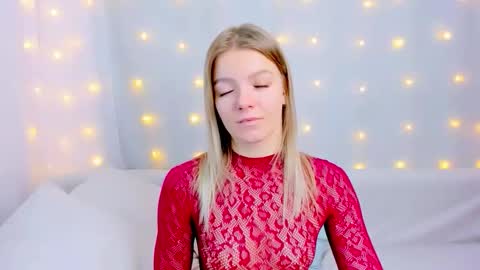 lilydavisss online show from 01/09/26, 02:47