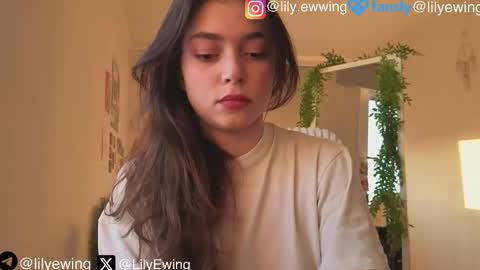 Lily   online show from 09/08/25, 04:06