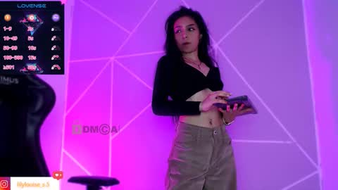 Liliana louise online show from 11/26/25, 12:33