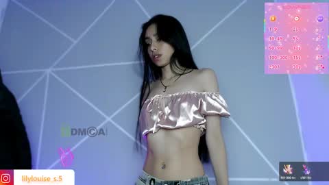 Snapshot of lilylouisee_ chatting on 04/18/26, 07:58 Liliana louise online show from 04/18/26, 07:58