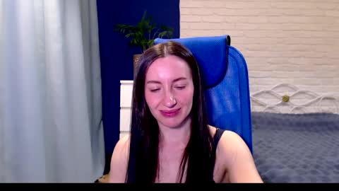 Lily online show from 04/09/26, 08:20