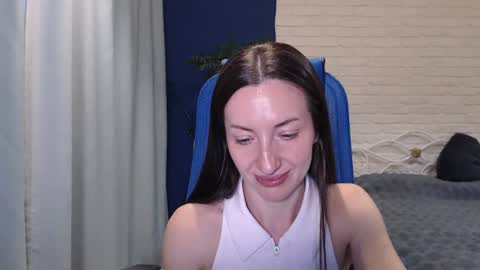 Lily online show from 07/14/26, 12:00