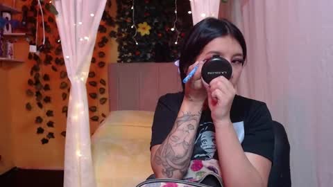 lilymoon_018 online show from 05/11/26, 01:17