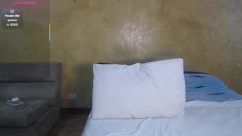 Snapshot of lilyqueen_cg chatting on 02/16/26, 07:32 Lily Queen online show from 02/16/26, 07:32